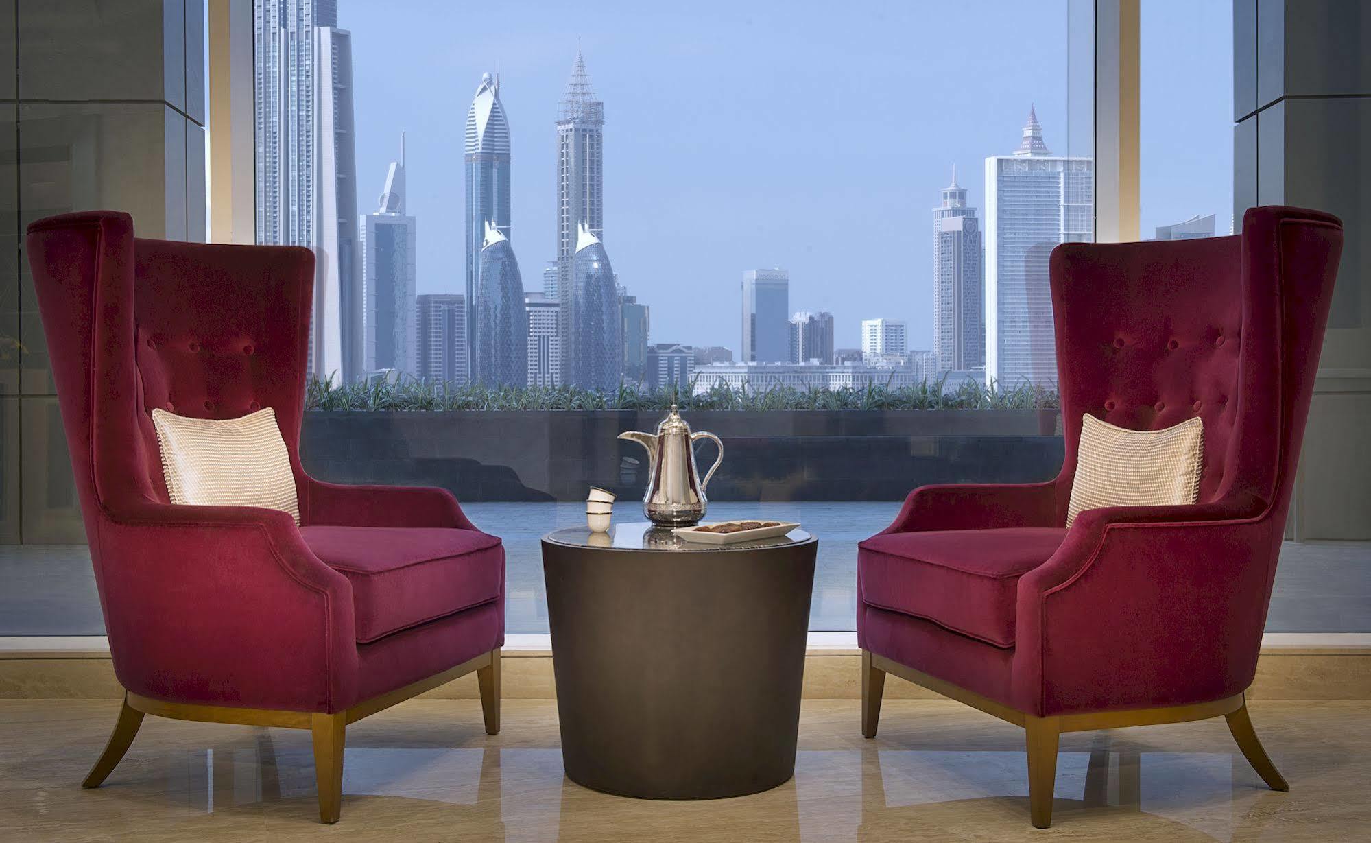 Damac Maison The Vogue Dubai Exterior foto The lounge at the airport
